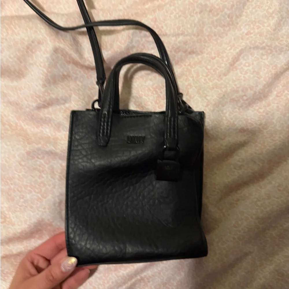 DKNY Maze North South Tote Bag In Black - Picture 3 of 9